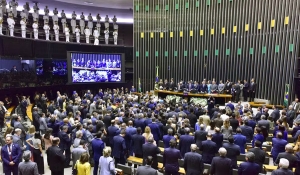 Em mensagem ao Congresso, Lula diz que governo &#039;continuará a pautar gestão&#039; pelo equilíbrio fiscal