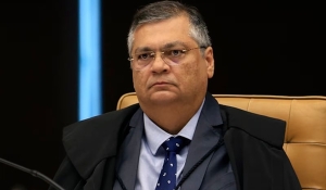 Dino suspende repasse de emendas para instituições de ensino de oito estados