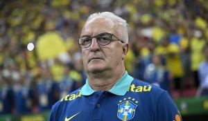 Dorival Júnior vai estrear pelo Corinthians na quarta-feira; interino segue contra o Flamengo