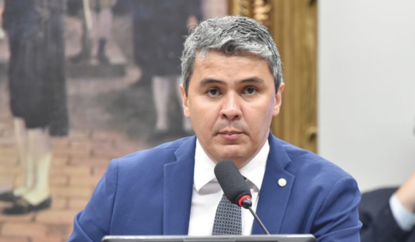 Comissão aprova projeto que fixa prazo máximo de 30 dias para pagamento do salário-maternidade