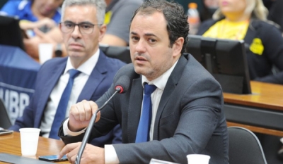 Conselho de Ética reúne-se para discutir processo contra Glauber Braga