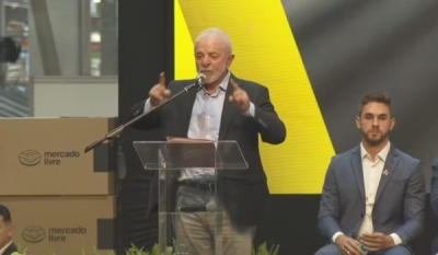 &#039;Mesmo Trump falando o que quer&#039;, Brasil está seguro com reservas internacionais, diz Lula