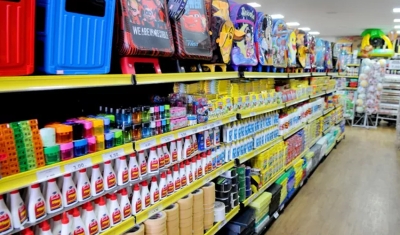 Imposto sobre materiais escolares chega a quase 50% do valor dos produtos, aponta levantamento