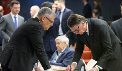 Bolsonaro pede para transmitir vídeos durante interrogatório sobre tentativa de golpe