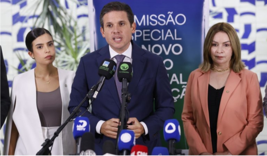 Motta quer imparcialidade no relatório do novo Plano Nacional de Educação