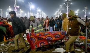 Tumulto em festival religioso na Índia deixa 15 mortos