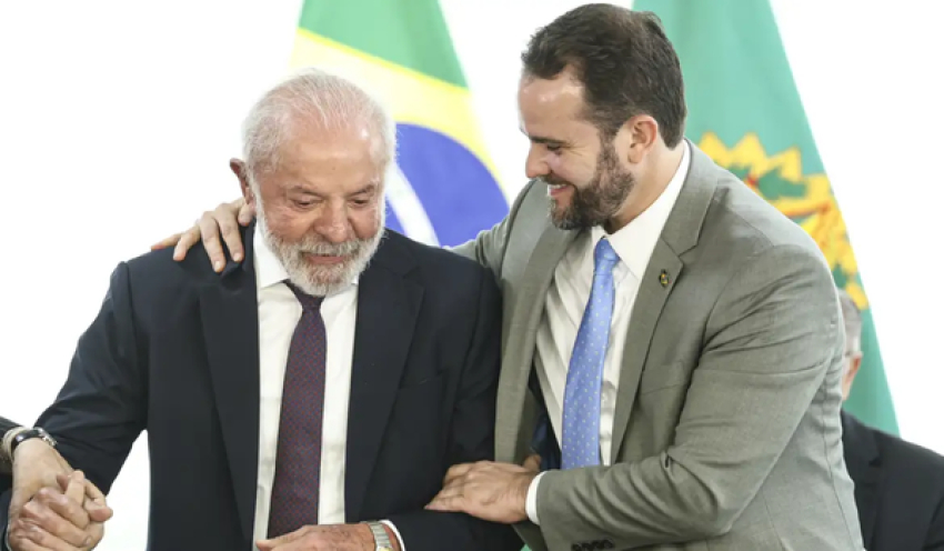 Lula confirma Dario Durigan na Fazenda, após saída de Haddad