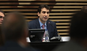 Brasil deve sofrer menos que outros países com tarifas, diz Galípolo
