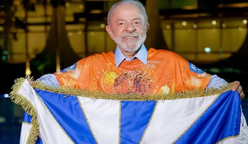TSE rejeita pedido do PL para investigar Lula por desfile de escola de samba que o homenageou