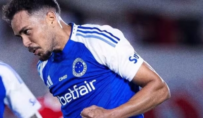 Cruzeiro deslancha no segundo tempo, vence o Vila Nova e se classifica