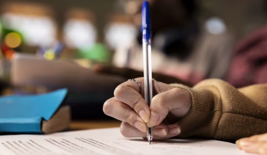 Lei isenta mulheres vítimas de violência doméstica de taxa de inscrição em concursos na Paraíba