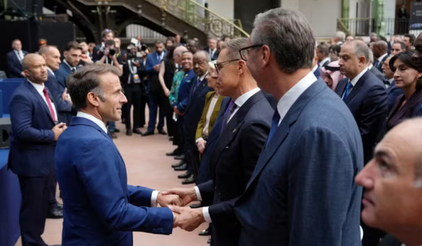 Ameaçada pela Rússia, Finlândia adere à iniciativa francesa de dissuasão nuclear avançada