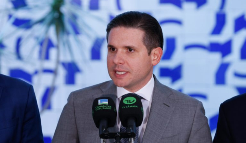 Motta sobre o fim da escala 6x1: "O Brasil real não está na Avenida Paulista"