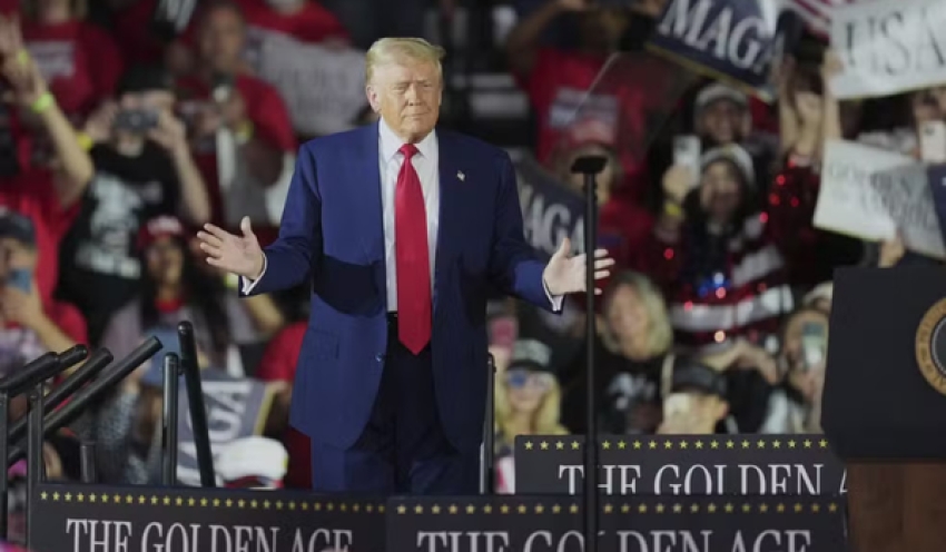 Trump quer 'superparada' militar no dia do seu aniversário