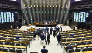 Câmara aprova permissão de uso de fontes alternativas de água
