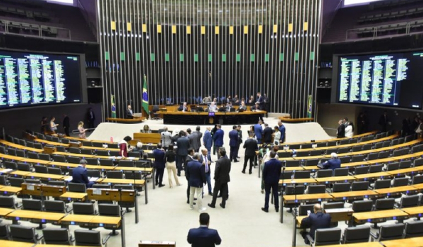 Câmara aprova permissão de uso de fontes alternativas de água