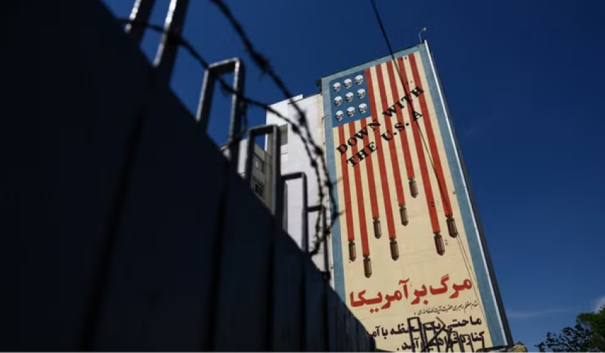 Irã entrega exigências para o fim da guerra e rejeita conversa direta com EUA em meio a clima hostil de 2ª rodada de negociações