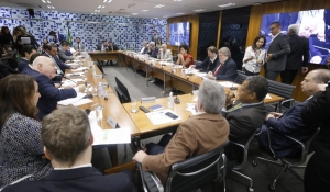 Projeto da anistia não vai entrar na pauta da próxima semana, diz Motta