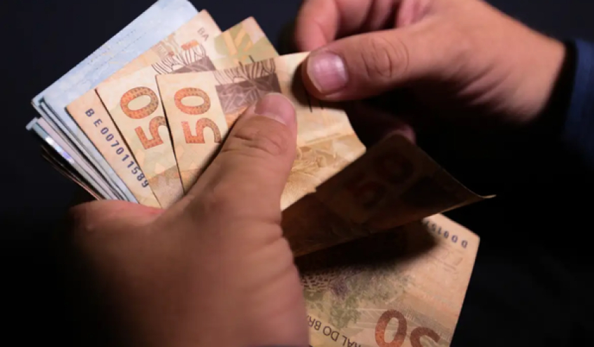 Caixa começa a pagar Bolsa Família de junho