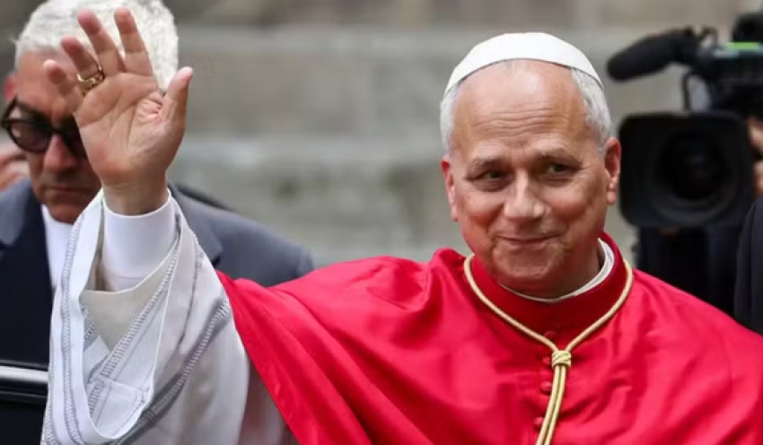 Papa Leão XIV revoga cortes de salários de cardeais e altos funcionários do Vaticano determinado por Francisco