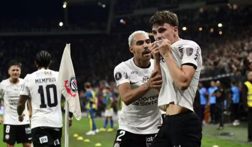 Com um a menos, vence Rosario Central e vai às quartas da Libertadores