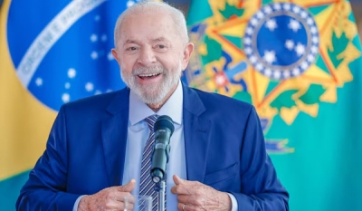 TCU libera Lula de devolver relógio de luxo que ganhou em 2005 e abre brecha sobre presentes na gestão Bolsonaro