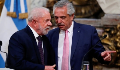 Lula recebe Alberto Fernández nesta segunda e deve discutir apoio econômico à Argentina