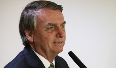 PF afirma que Bolsonaro emitiu falso certificado de vacinação em computador do Palácio da Alvorada
