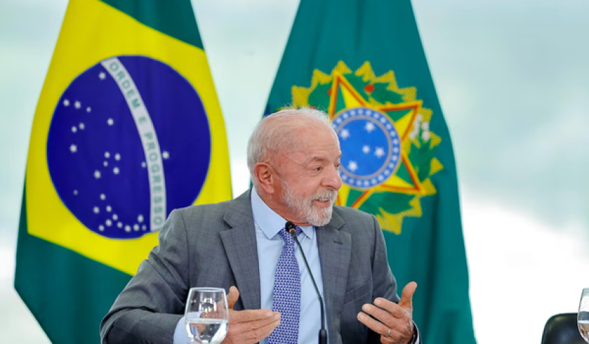 Lula anuncia notificação para 2,5 milhões de celulares roubados e ameaça quem não devolver
