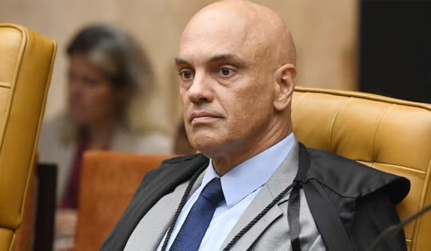 Moraes manda PGR confirmar pedido para arquivar inquérito de suposta interferência de Bolsonaro na PF