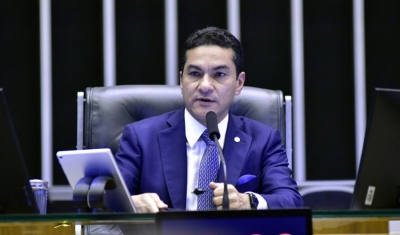 Câmara cria comissão especial sobre catástrofes climáticas