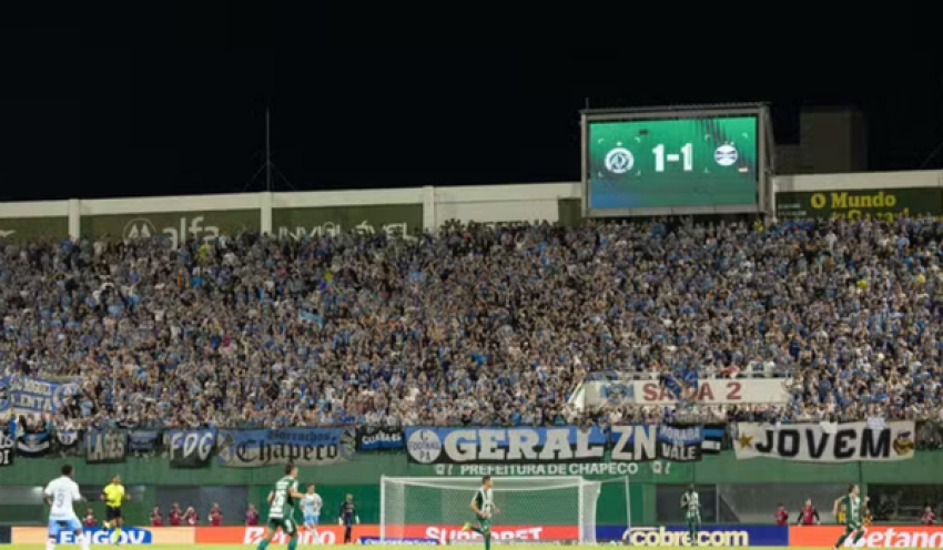 Chapecoense e Grêmio ficam no empate na Arena Condá