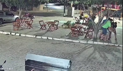 Policial militar dá tiros para o alto em bar de Monteiro, na Paraíba, e é detido pela população da cidade