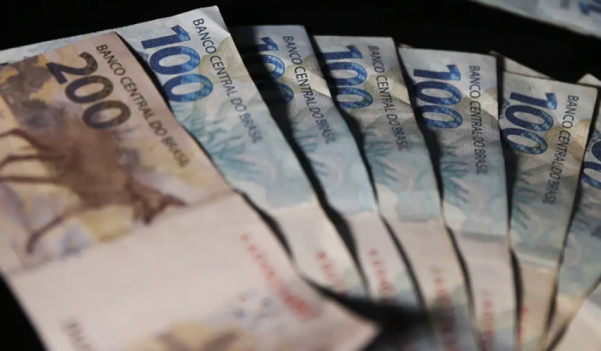 Superávit primário do Governo Central fica em R$ 25,2 bilhões em abril