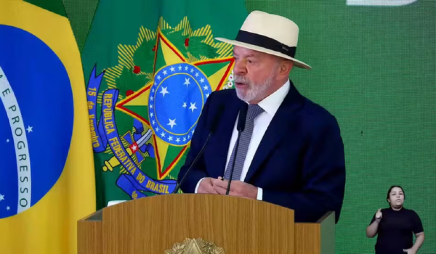 'Há males que vêm para o bem', diz Lula em cerimônia de anúncio de medidas de resposta ao tarifaço dos EUA