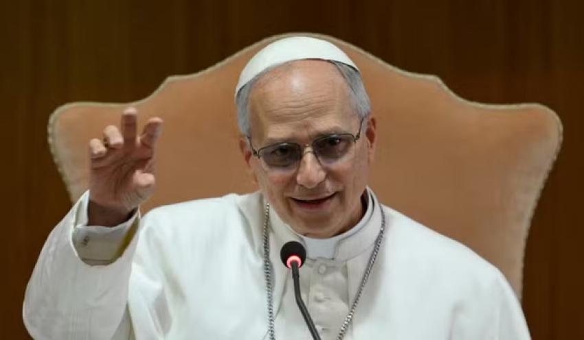 Na 1ª reunião com todos os cardeais, Papa Leão XIV fala de 'legado precioso' de Francisco