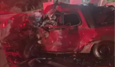 Colisão frontal entre veículos deixa dois mortos e quatro feridos, no Sertão da Paraíba
