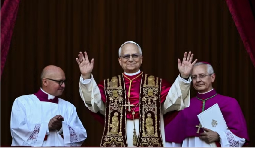 Robert Francis Prevost é o novo papa e escolhe o nome Leão XIV