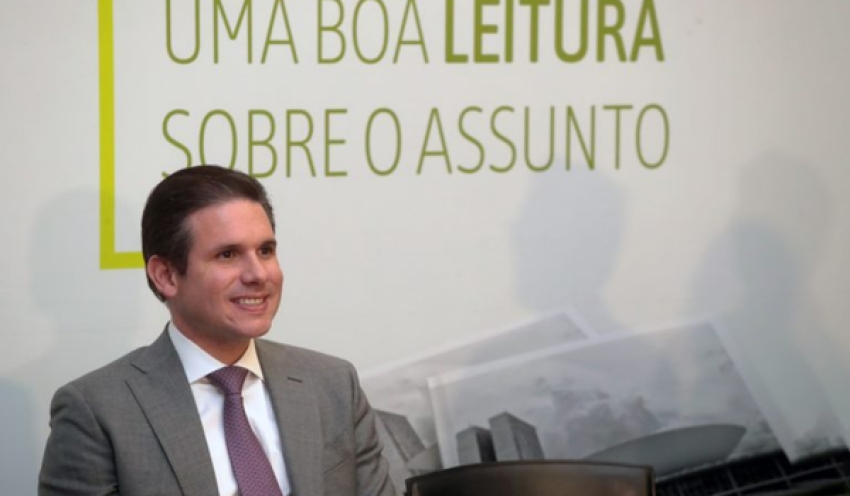 Motta afirma que revista jurídica da Câmara vai ajudar na promoção da estabilidade institucional do País