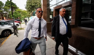 Argentina começa a julgar acusados pela morte de Maradona; penas podem chegar a 25 anos de prisão