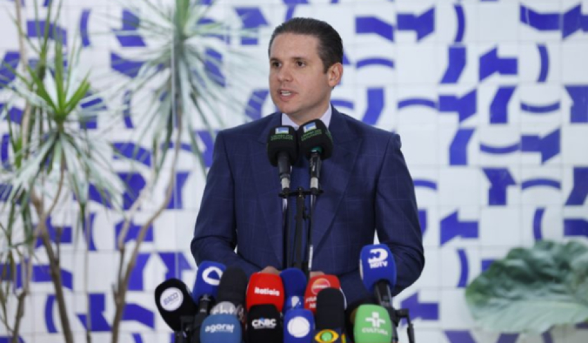 Hugo Motta anuncia inauguração da Sala Lilás na Câmara para atender mulheres vítimas de violência