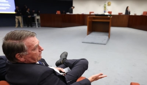 STF publica decisão que tornou Bolsonaro réu; saiba o que acontece agora