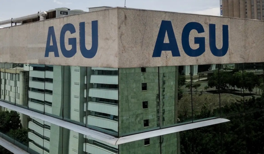 AGU pede bloqueio de bens de mais 14 investigados por fraude no INSS