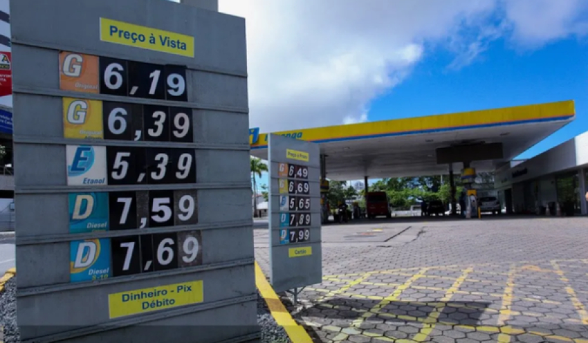 Preço médio da gasolina comum fica em R$ 6,59 em Campina Grande, aponta pesquisa do Procon
