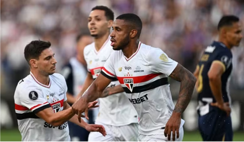 André Silva faz dois, e São Paulo se mantém invicto na Libertadores ao vencer Alianza Lima
