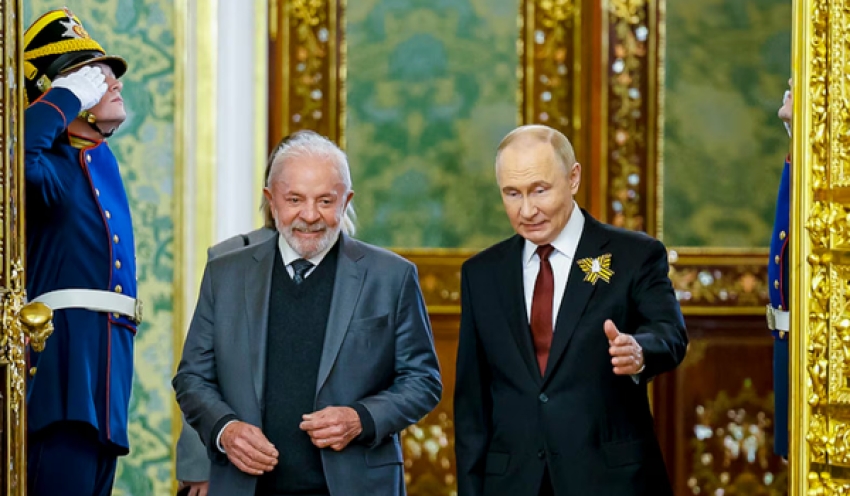 Lula leva pedido de cessar-fogo de 60 dias de Zelensky a Putin e se oferece para mediar