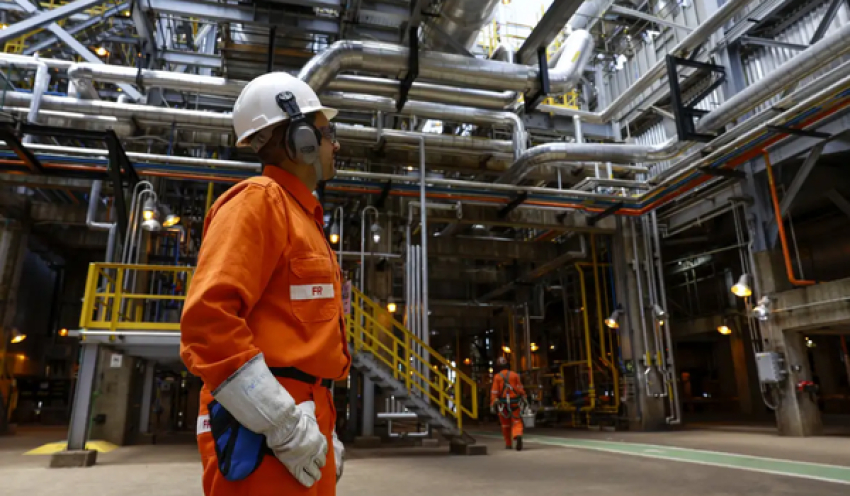Economia brasileira cresceu 0,1% em abril, estima prévia da FGV