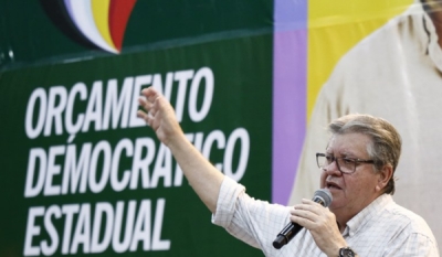 João Azevêdo inspeciona obras em cinco cidades e participa de plenária do ODE em Pocinhos, nesta quinta