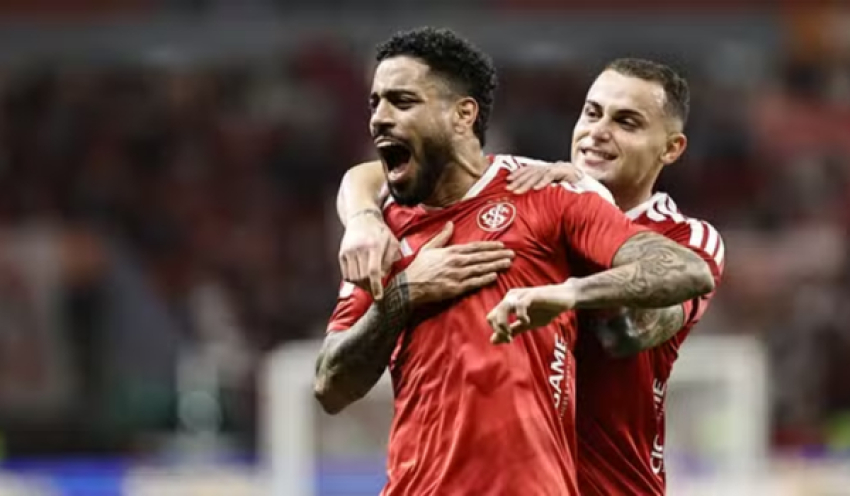 Inter vence o Corinthians e abre vantagem nas oitavas da Copa do Brasil