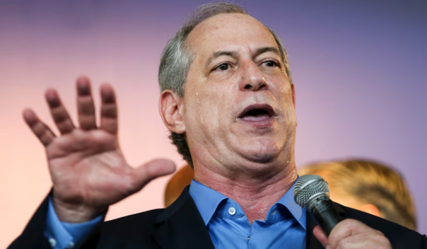 Pivô de crise no Ceará, Ciro Gomes fica fora de agenda com Flávio Bolsonaro